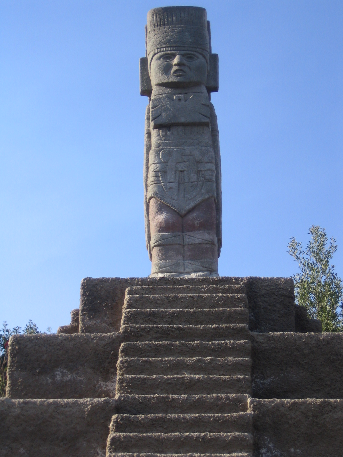 Statue